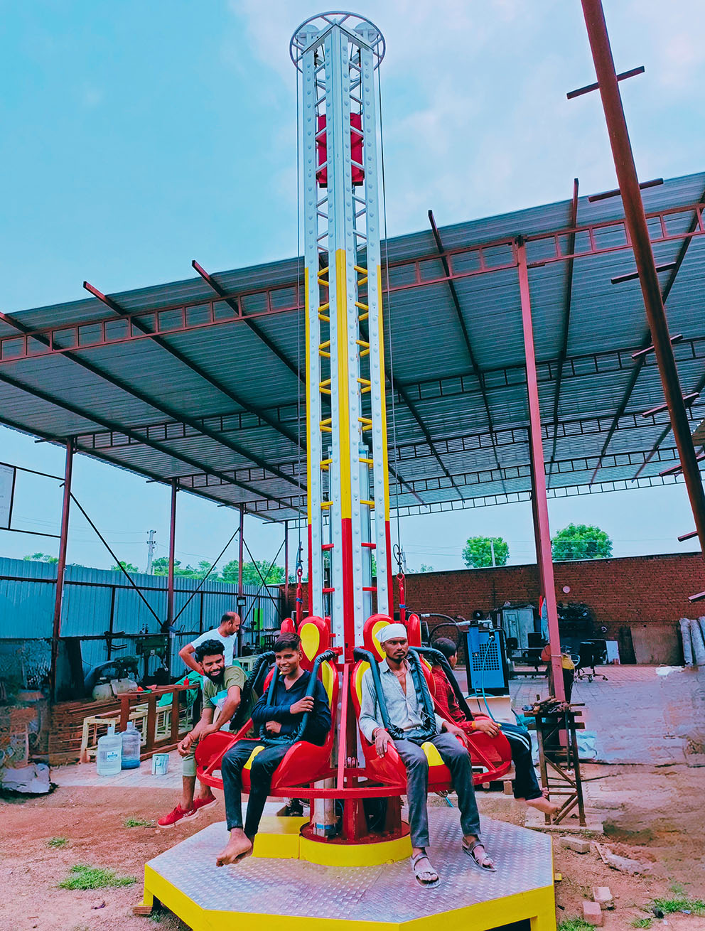 Revolving Tower 22FT